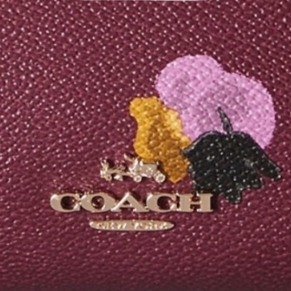 Taylor Crossbody In Floral Print Plum Purple - Picture 5 of 5